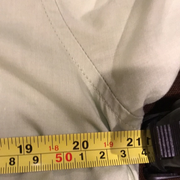 Las Olas Button Down Long Sleeve Collard Dimond Shape Green Shirt Size Small - Picture 6 of 8